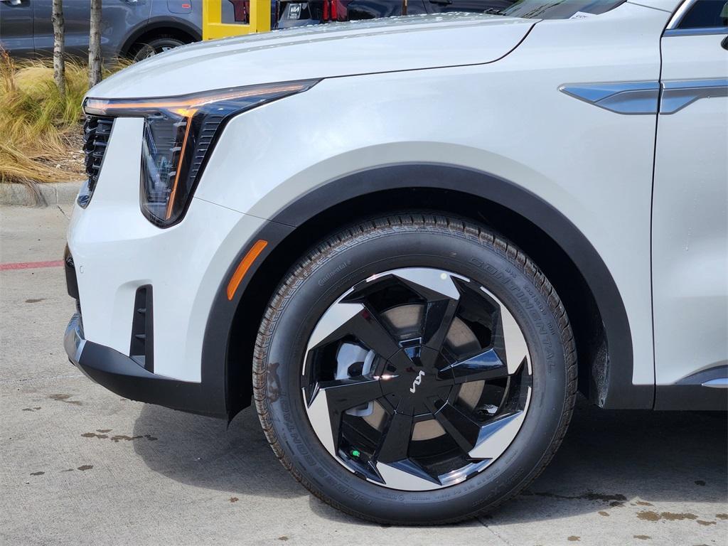 new 2025 Kia Sorento Hybrid car, priced at $41,275