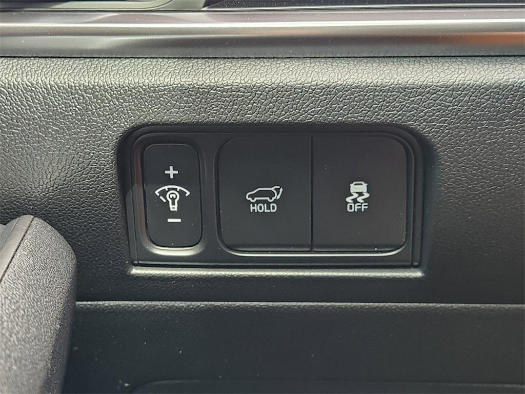 new 2025 Kia Sorento Hybrid car, priced at $41,275