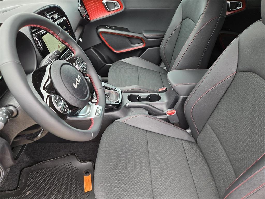new 2025 Kia Soul car, priced at $25,005
