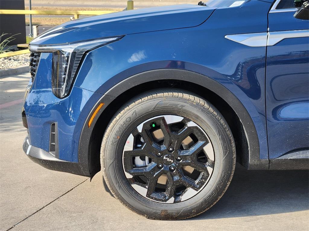 new 2026 Kia Sorento car, priced at $35,402