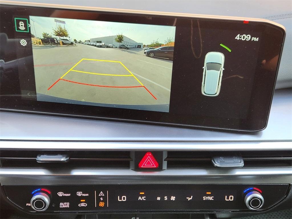 new 2026 Kia Sorento car, priced at $35,402