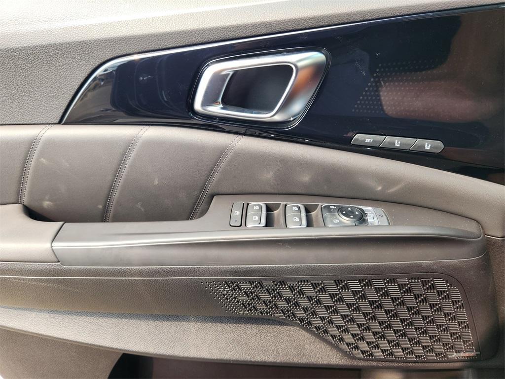 new 2026 Kia Carnival car, priced at $50,933