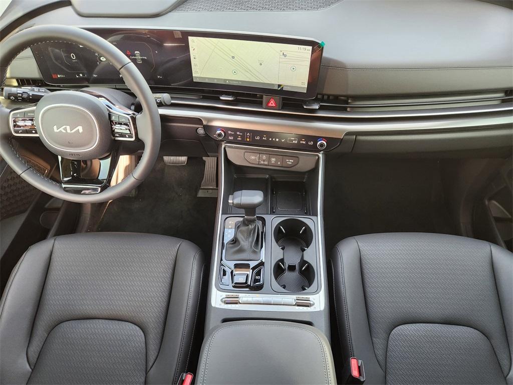 new 2026 Kia Carnival car, priced at $51,322