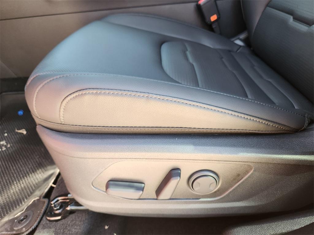 new 2026 Kia Sportage car, priced at $38,299