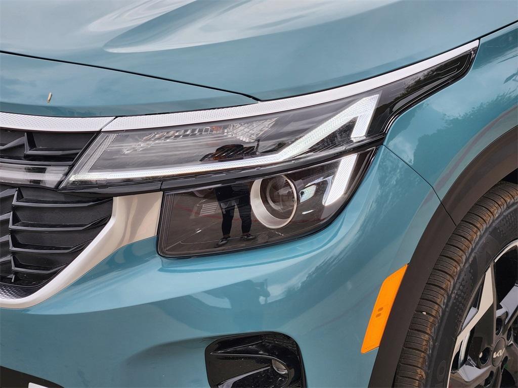 new 2026 Kia Seltos car, priced at $26,541