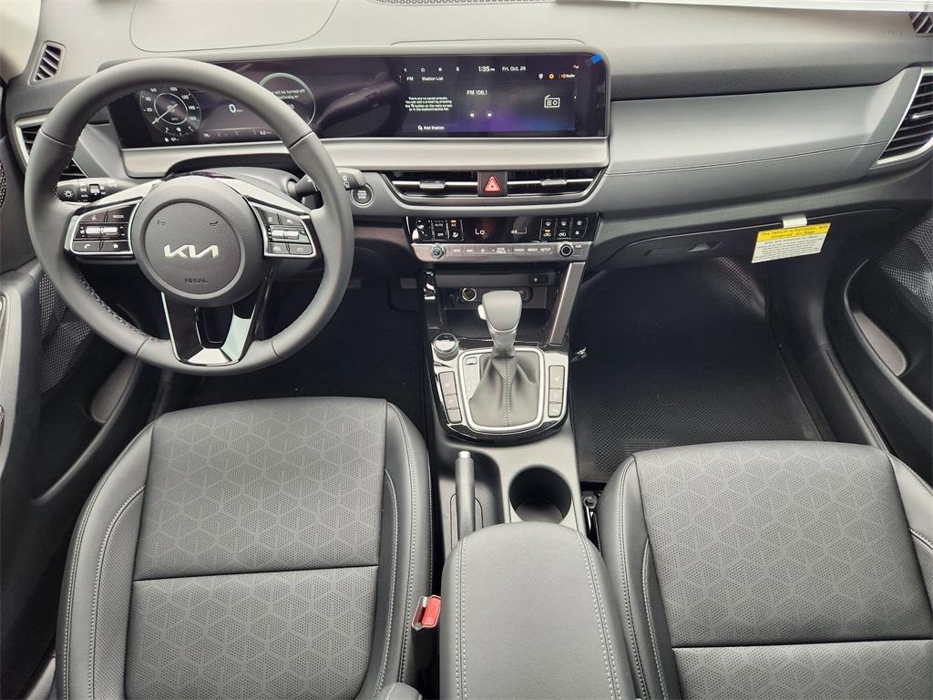 new 2026 Kia Seltos car, priced at $26,541