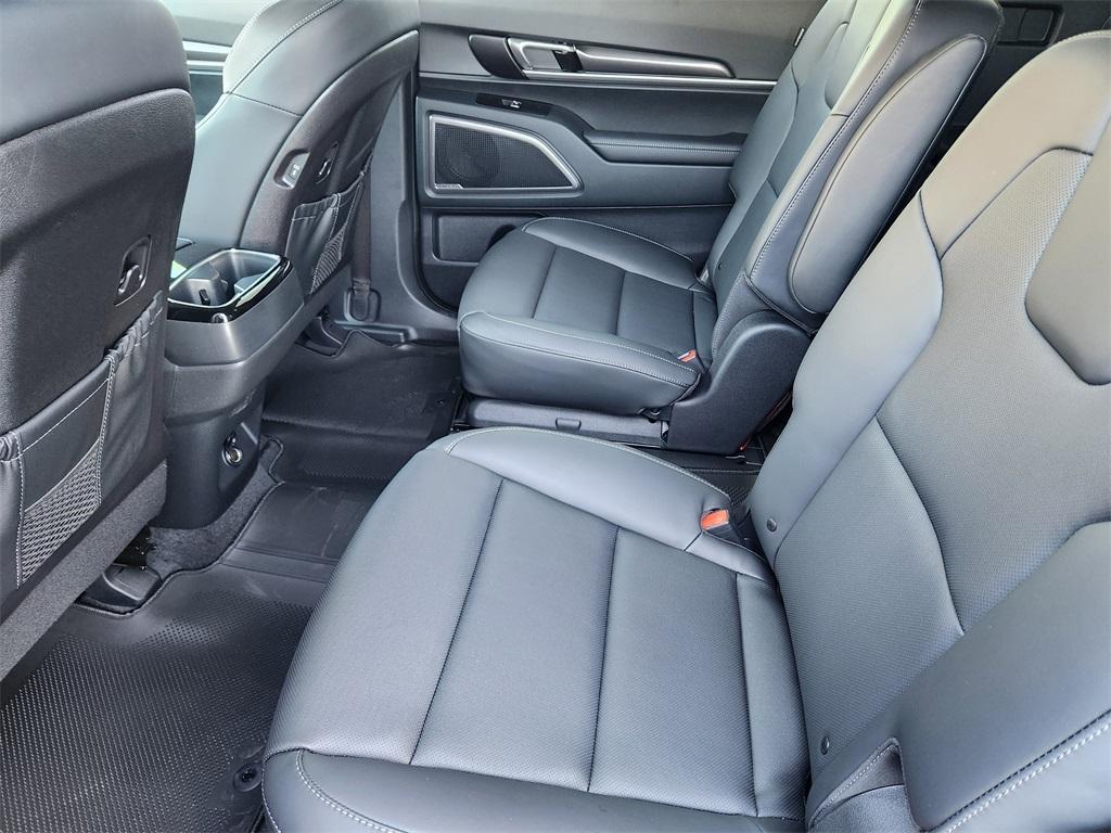 new 2025 Kia Telluride car, priced at $39,546