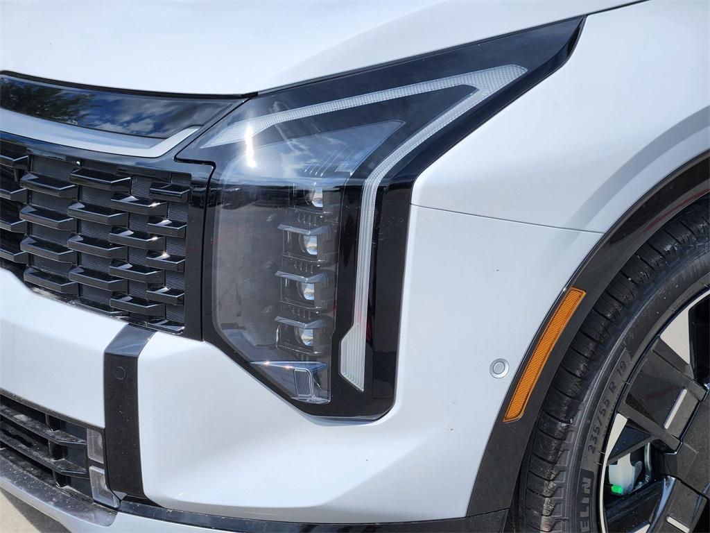 new 2026 Kia Sportage car, priced at $36,123