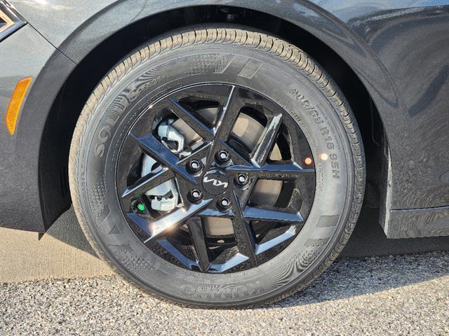 new 2026 Kia K5 car, priced at $28,105