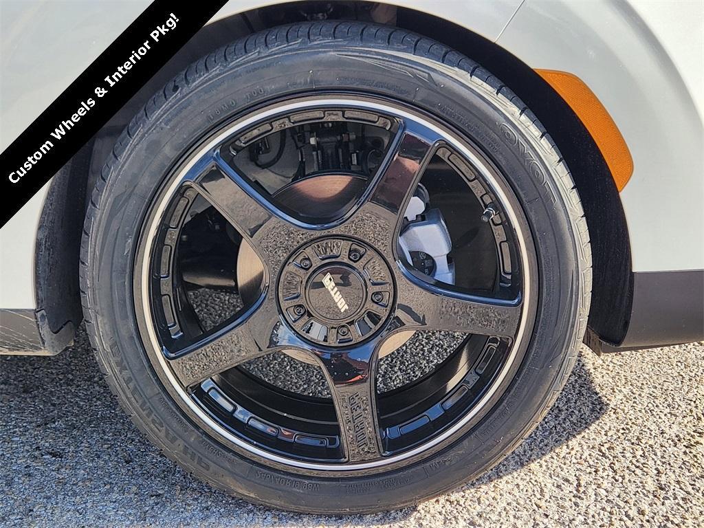 new 2025 Kia Soul car, priced at $28,697