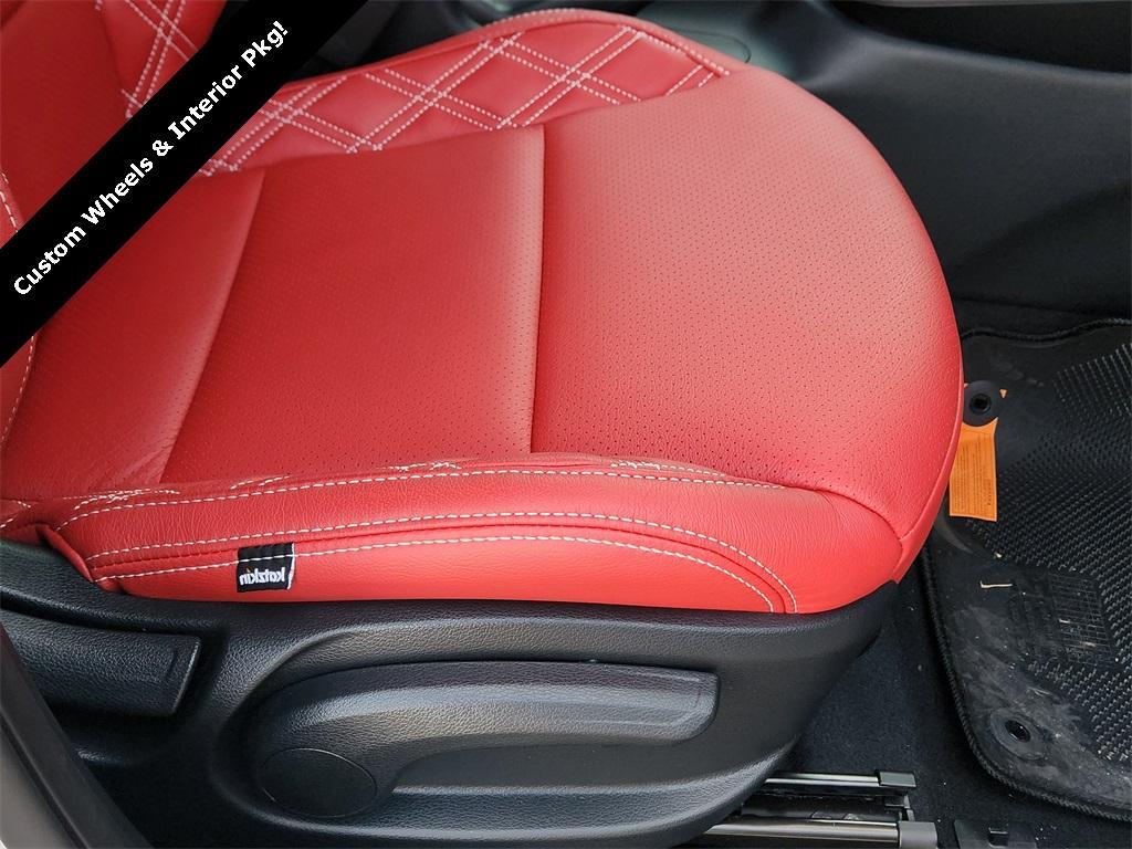 new 2025 Kia Soul car, priced at $28,697