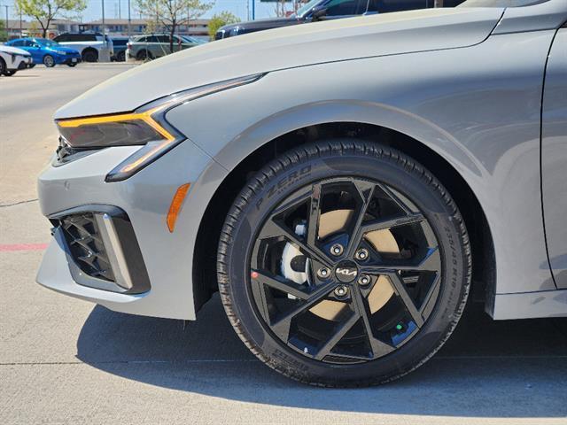 new 2026 Kia K5 car, priced at $31,650