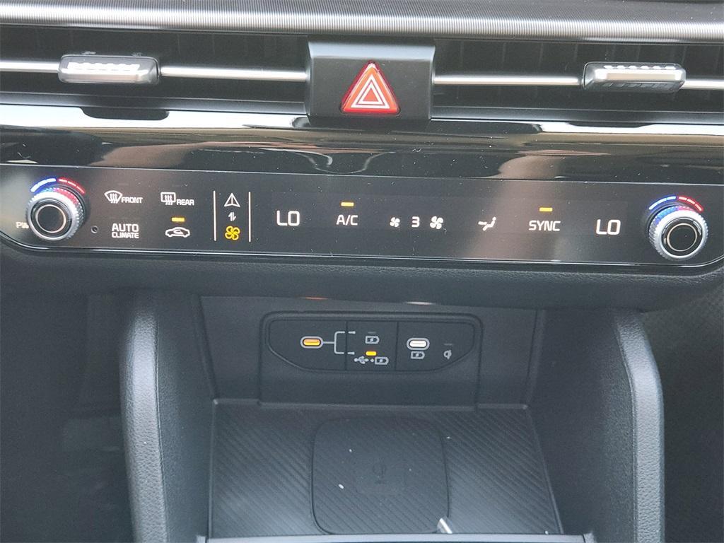 new 2026 Kia Sportage car, priced at $37,862