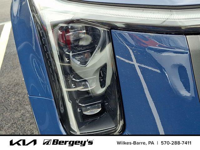 used 2025 Kia Sorento car, priced at $37,659