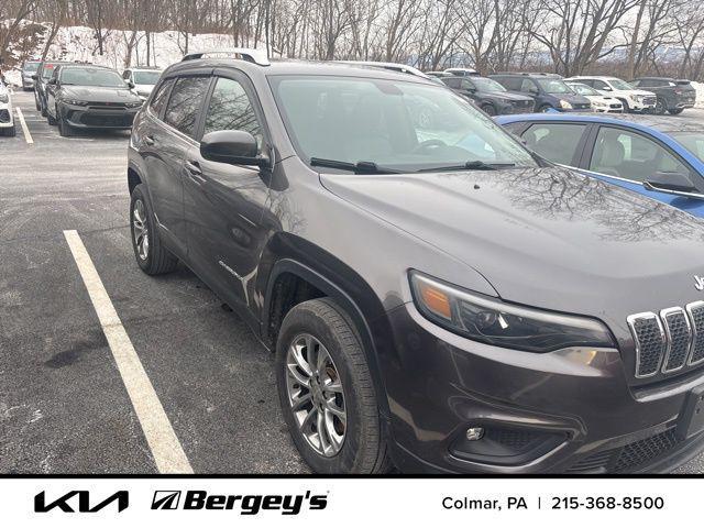 used 2019 Jeep Cherokee car, priced at $15,795