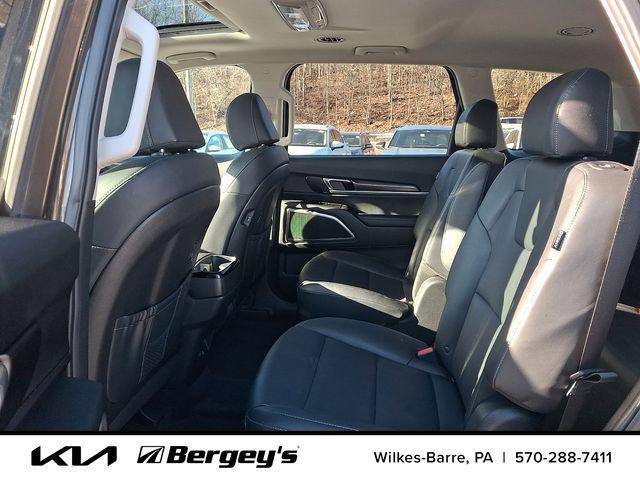 used 2023 Kia Telluride car, priced at $32,495