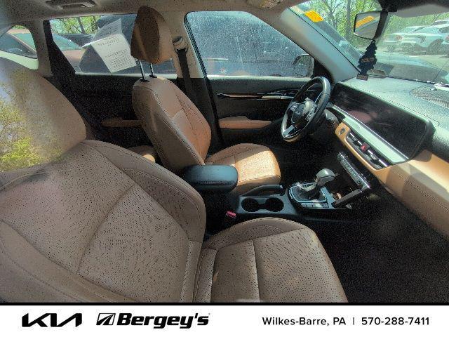 used 2024 Kia Seltos car, priced at $23,399