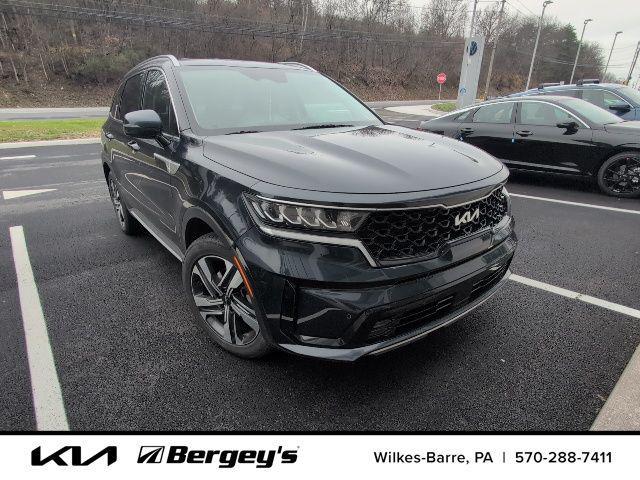 used 2023 Kia Sorento Hybrid car, priced at $30,859