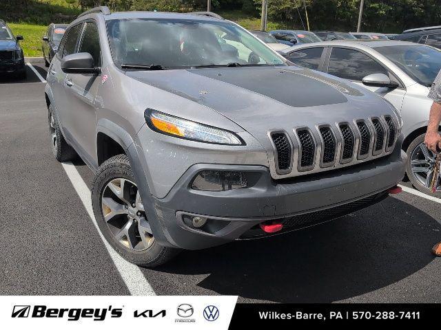 used 2017 Jeep Cherokee car, priced at $13,489