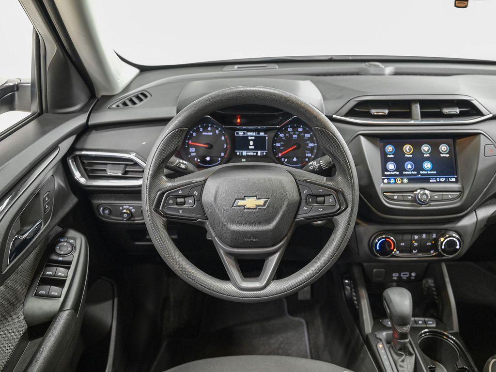 used 2023 Chevrolet TrailBlazer car, priced at $20,907