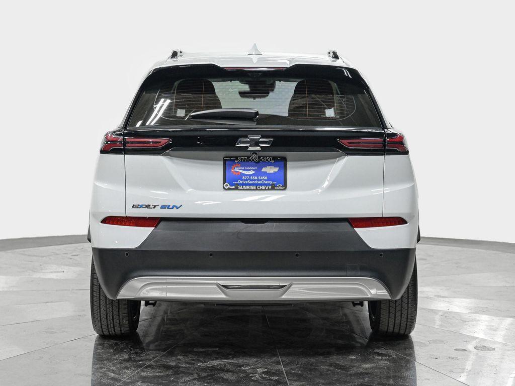 used 2022 Chevrolet Bolt EUV car, priced at $17,240