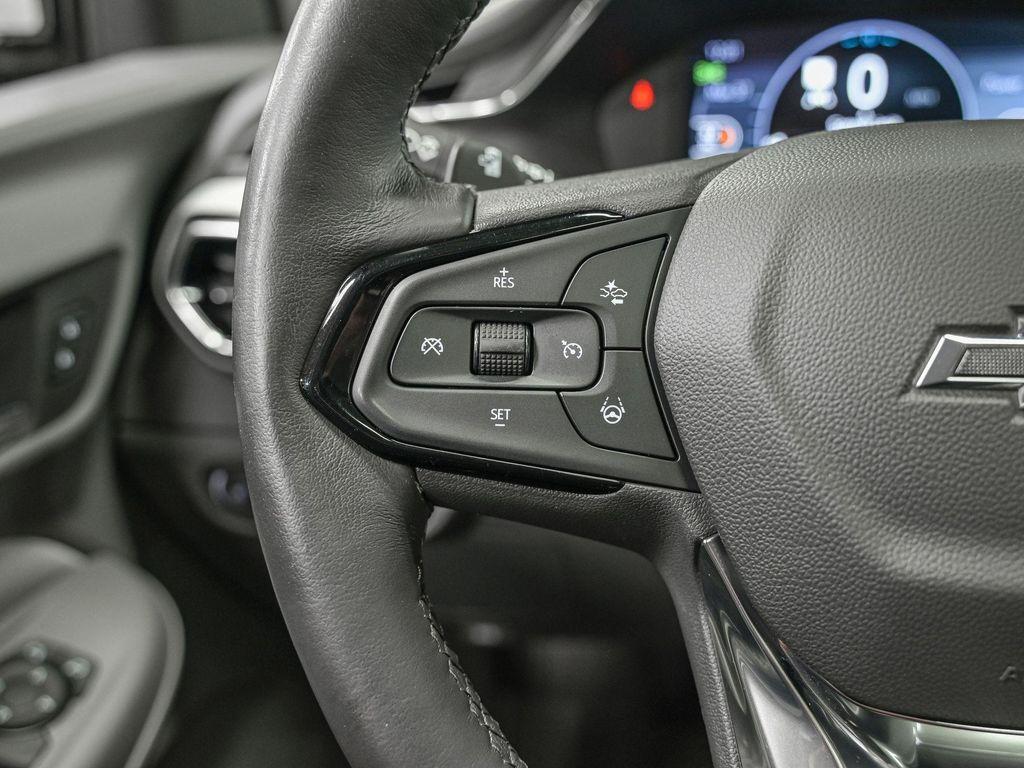 used 2022 Chevrolet Bolt EUV car, priced at $17,240