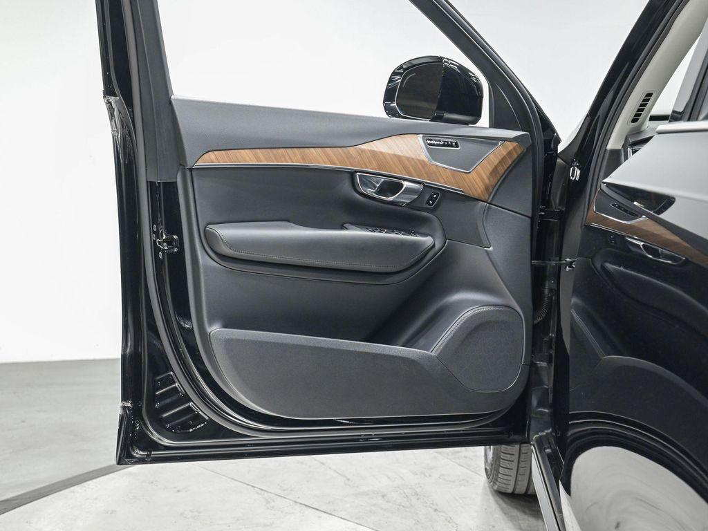 used 2025 Volvo XC90 car, priced at $47,990