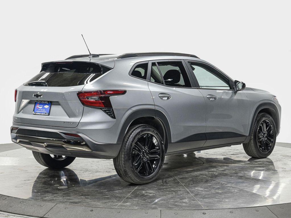 used 2025 Chevrolet Trax car, priced at $19,990