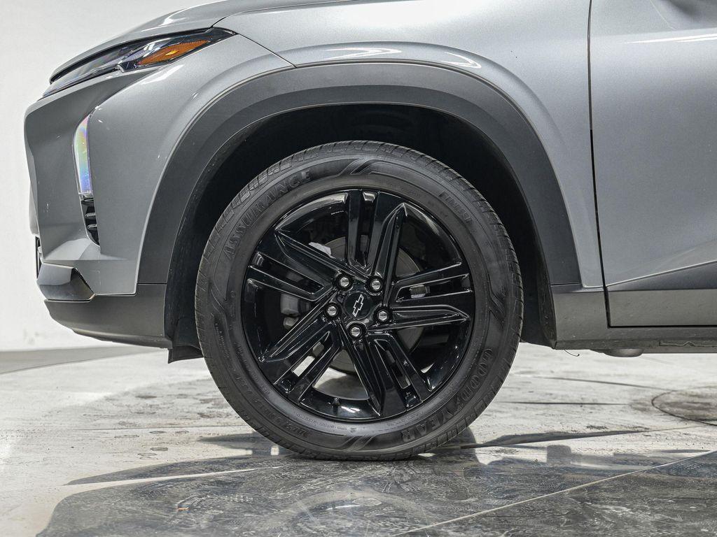 used 2025 Chevrolet Trax car, priced at $19,990