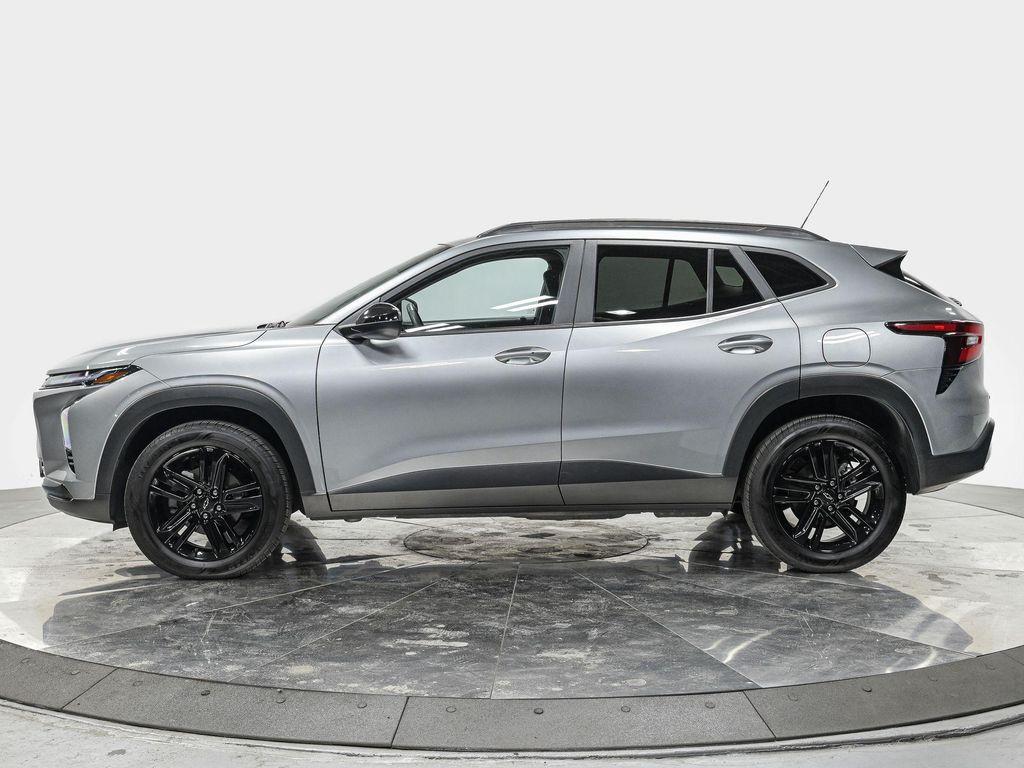 used 2025 Chevrolet Trax car, priced at $22,450