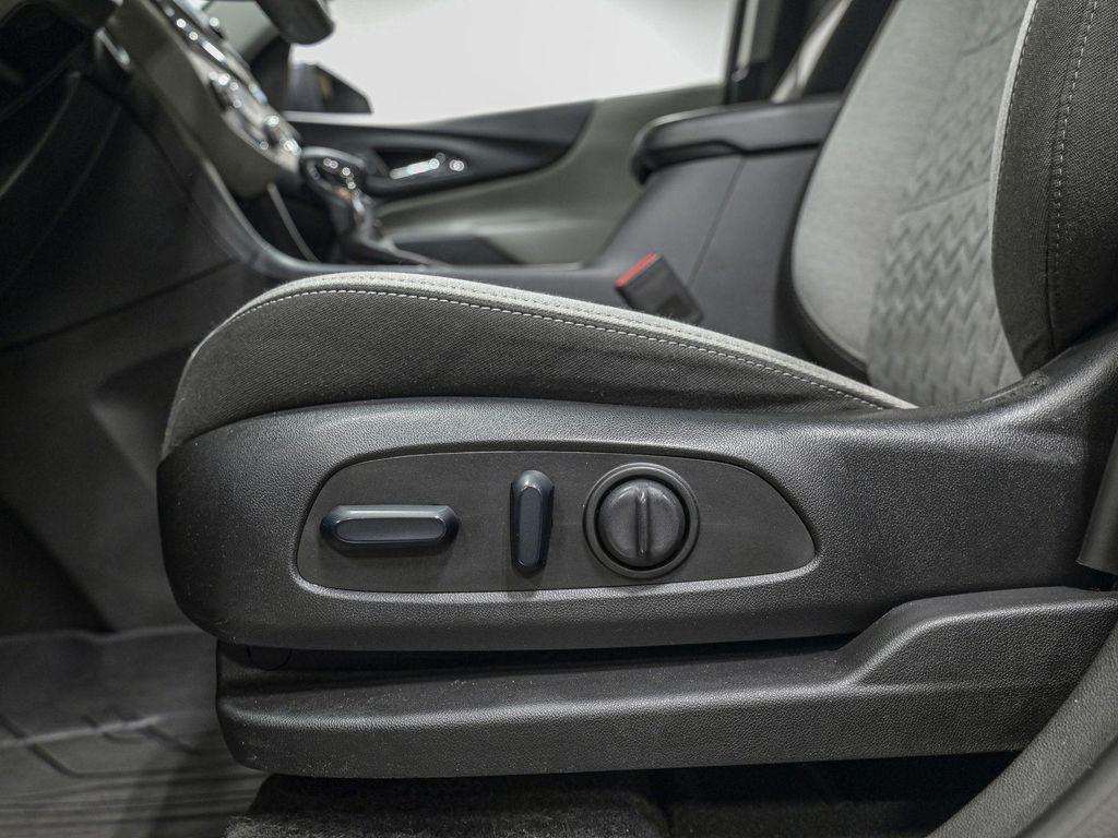 used 2024 Chevrolet Equinox car, priced at $19,990