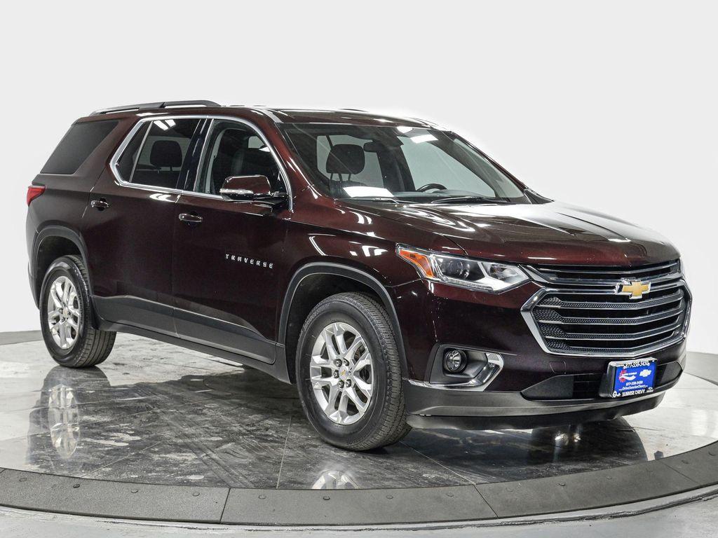 used 2020 Chevrolet Traverse car, priced at $17,240