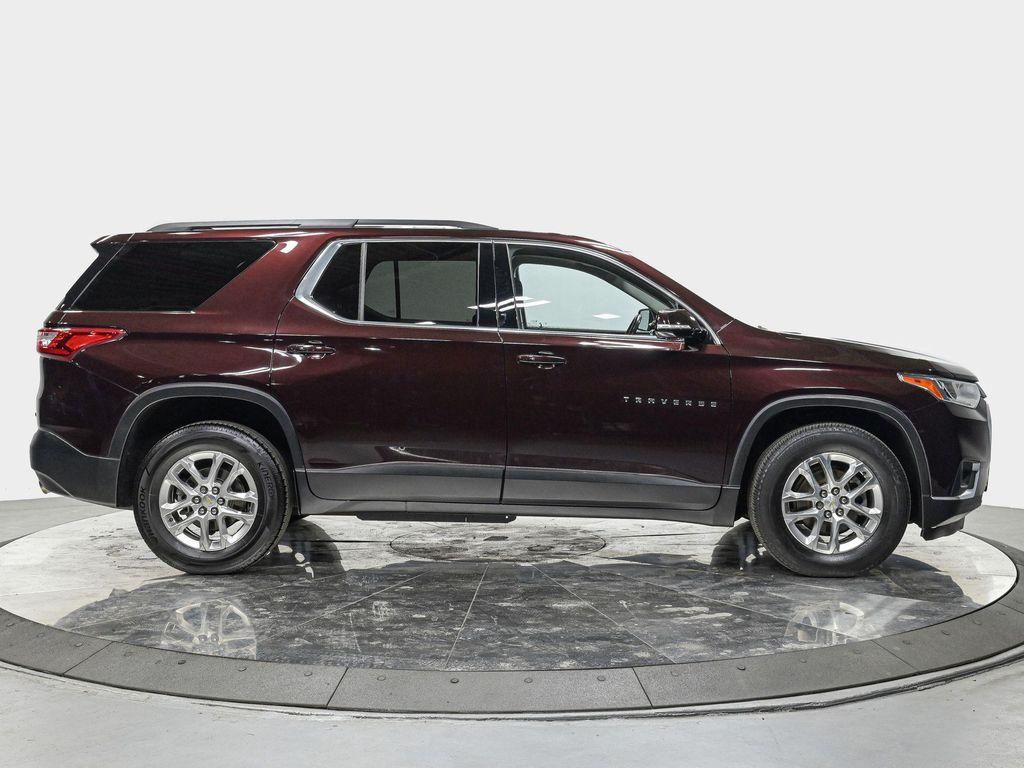 used 2020 Chevrolet Traverse car, priced at $17,240