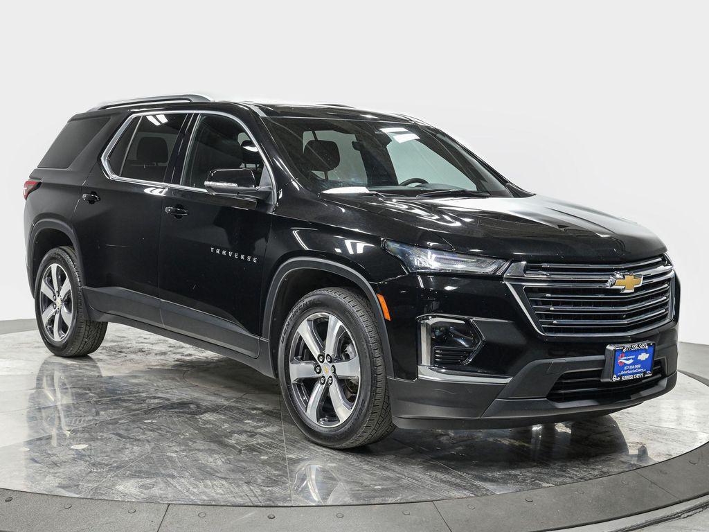 used 2023 Chevrolet Traverse car, priced at $32,765