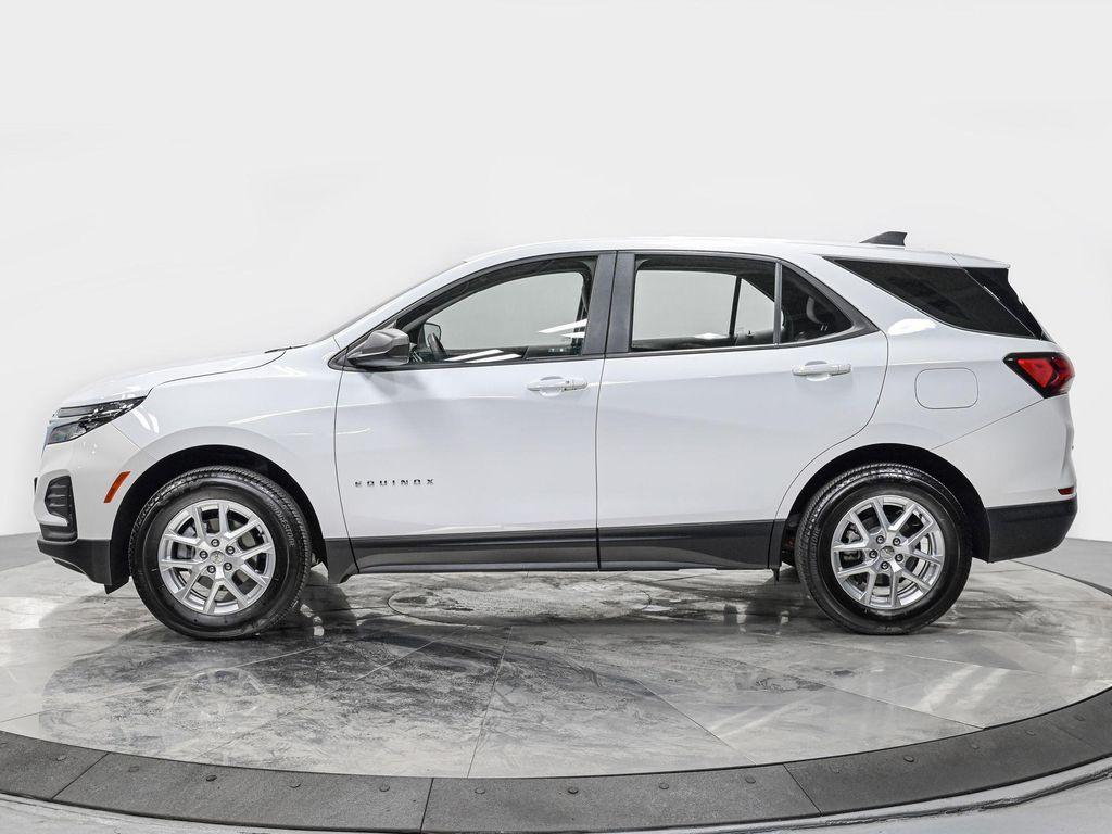 used 2023 Chevrolet Equinox car, priced at $18,990