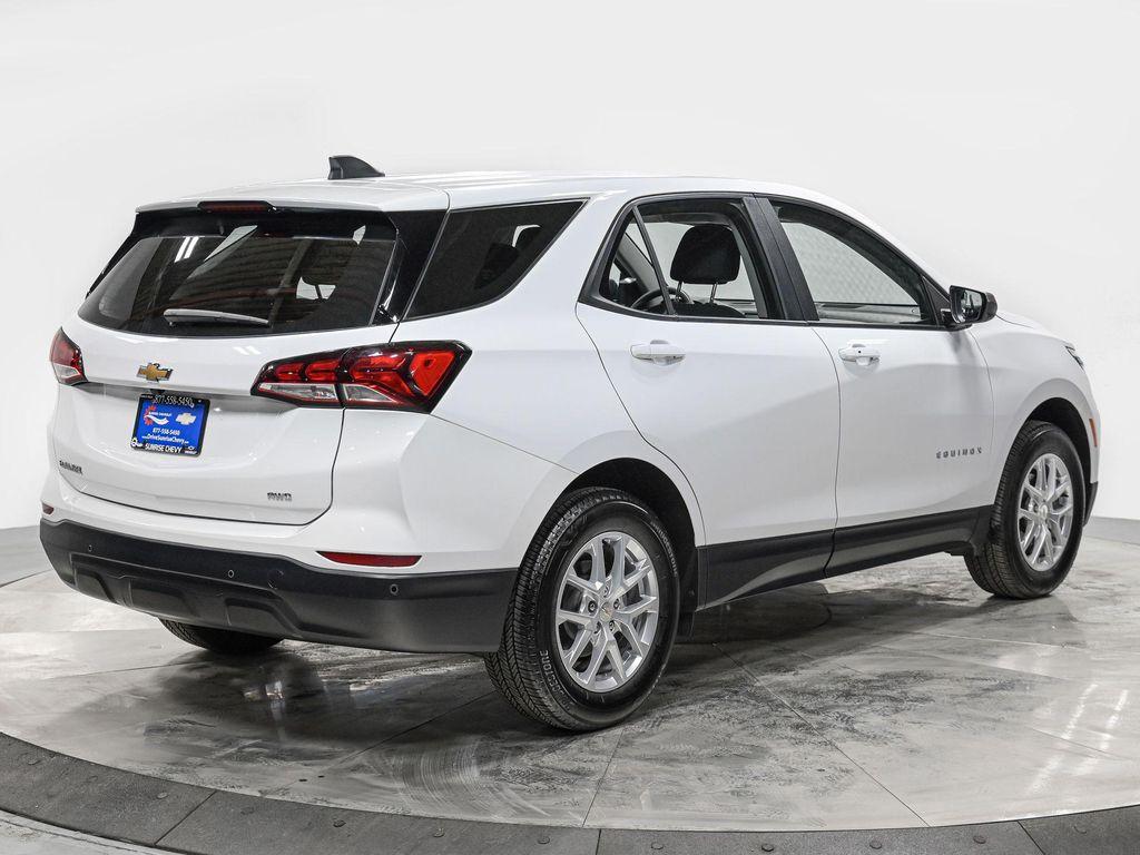 used 2023 Chevrolet Equinox car, priced at $18,990