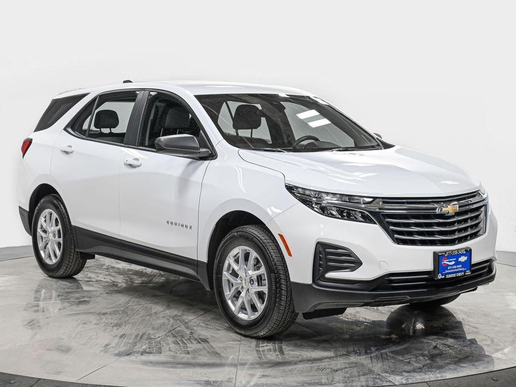 used 2023 Chevrolet Equinox car, priced at $18,990
