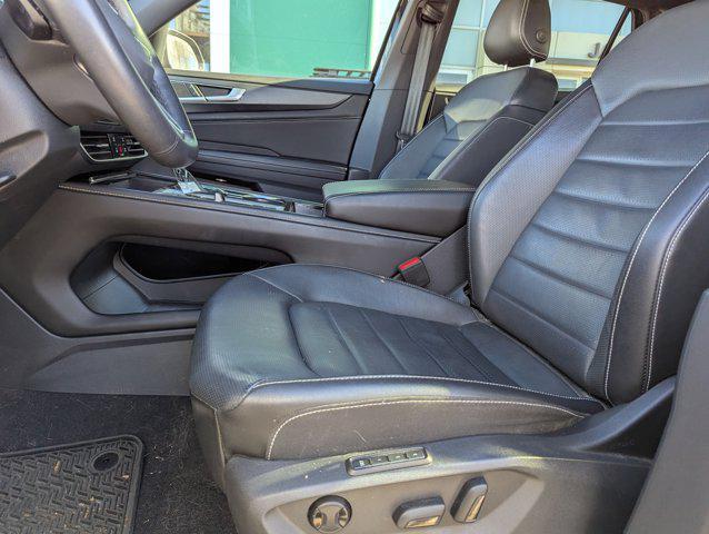 used 2024 Volkswagen Atlas Cross Sport car, priced at $36,495