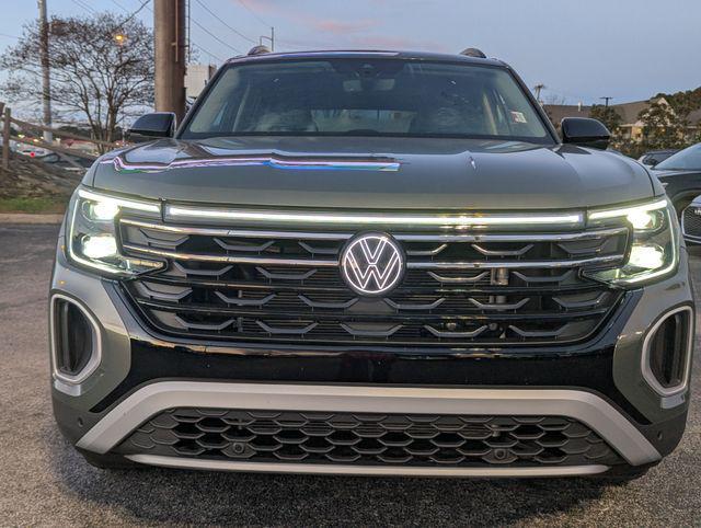 used 2025 Volkswagen Atlas car, priced at $39,312