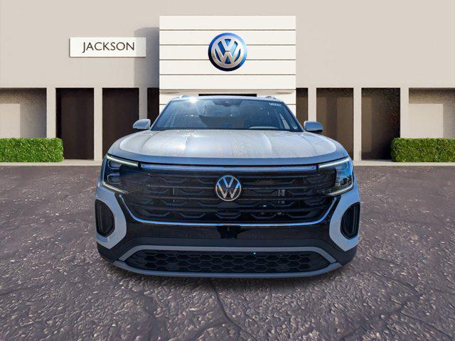 new 2026 Volkswagen Atlas Cross Sport car, priced at $46,544