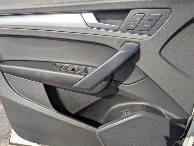 used 2025 Audi Q5 car, priced at $34,059