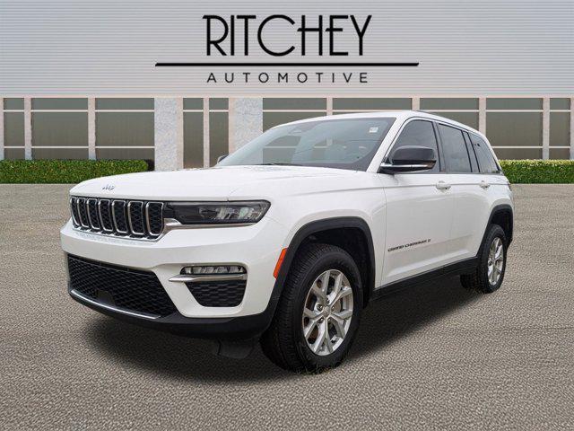 used 2023 Jeep Grand Cherokee car, priced at $24,974