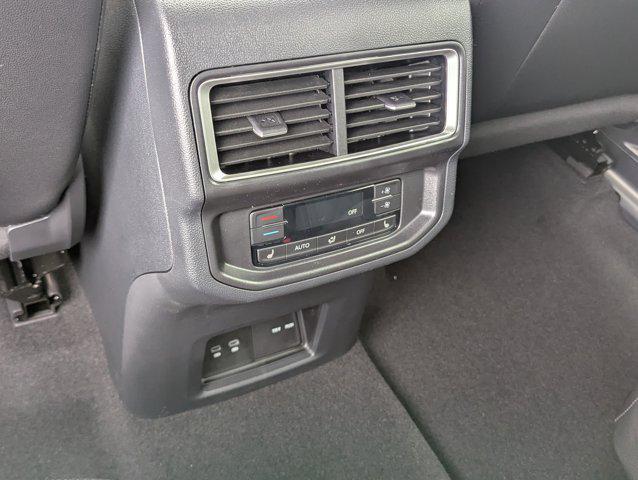 new 2026 Volkswagen Atlas car, priced at $57,286