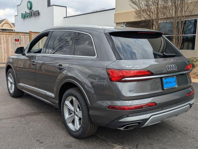 new 2026 Audi Q7 car, priced at $70,295