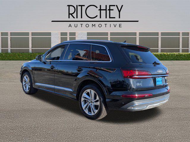 used 2023 Audi Q7 car, priced at $30,946