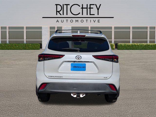 used 2020 Toyota Highlander car, priced at $23,995