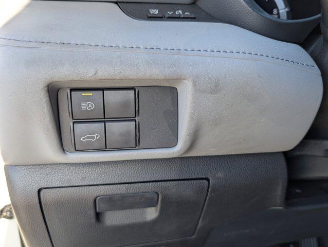 used 2020 Toyota Highlander car, priced at $23,995