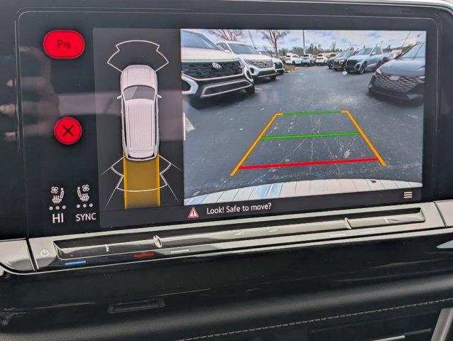 used 2024 Volkswagen Atlas car, priced at $30,302