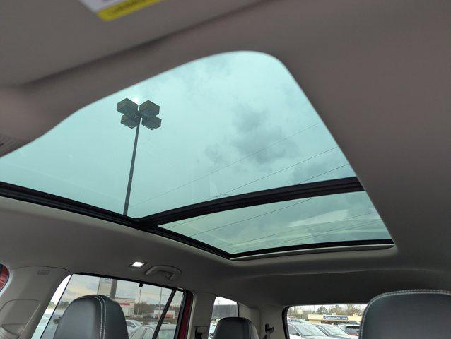 used 2024 Volkswagen Atlas car, priced at $30,302