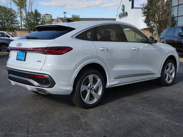 new 2025 Audi Q5 car, priced at $63,075